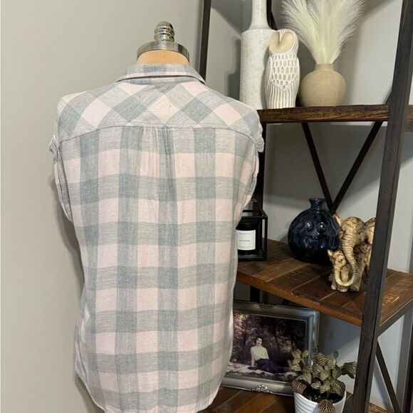 RAILS Britt Light Pink/Gray Plaid Cuffed Short Sleeve Shirt Women’s SIZE SMALL - Picture 3 of 12